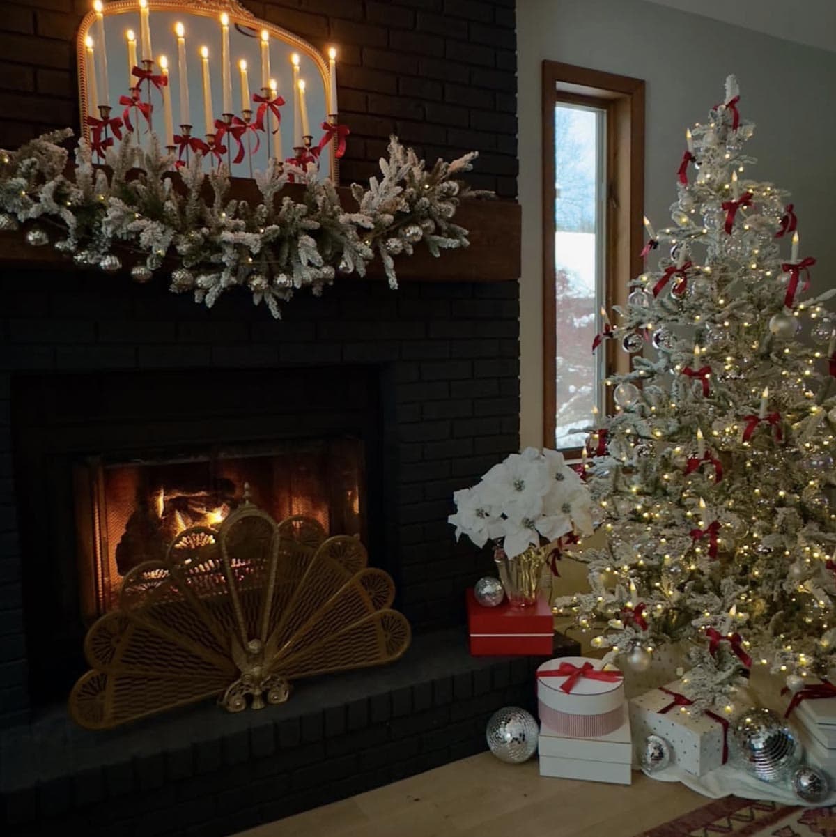 elegant christmas tree with velvet red bows