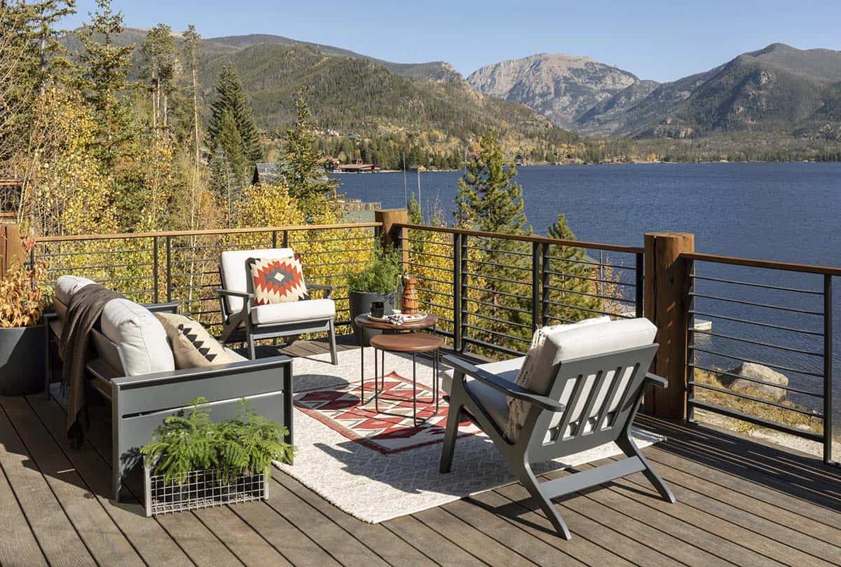 rustic lake house exterior patio with outdoor furniture