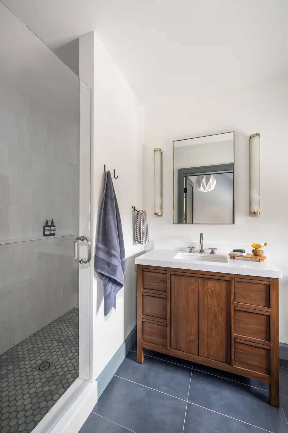 farmhouse style bathroom