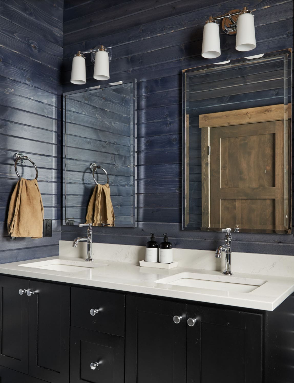 rustic guest bathroom