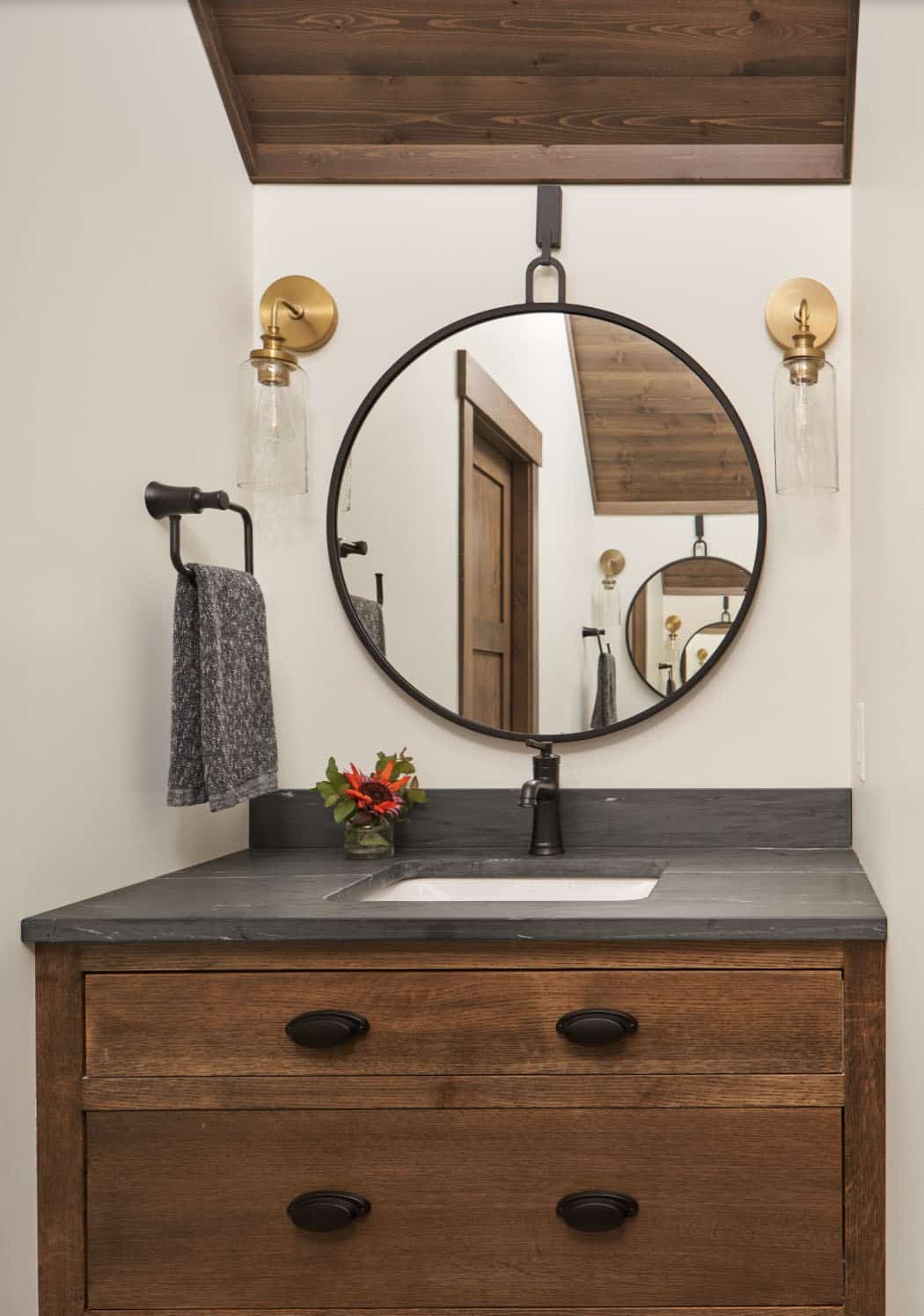 rustic bathroom vanity