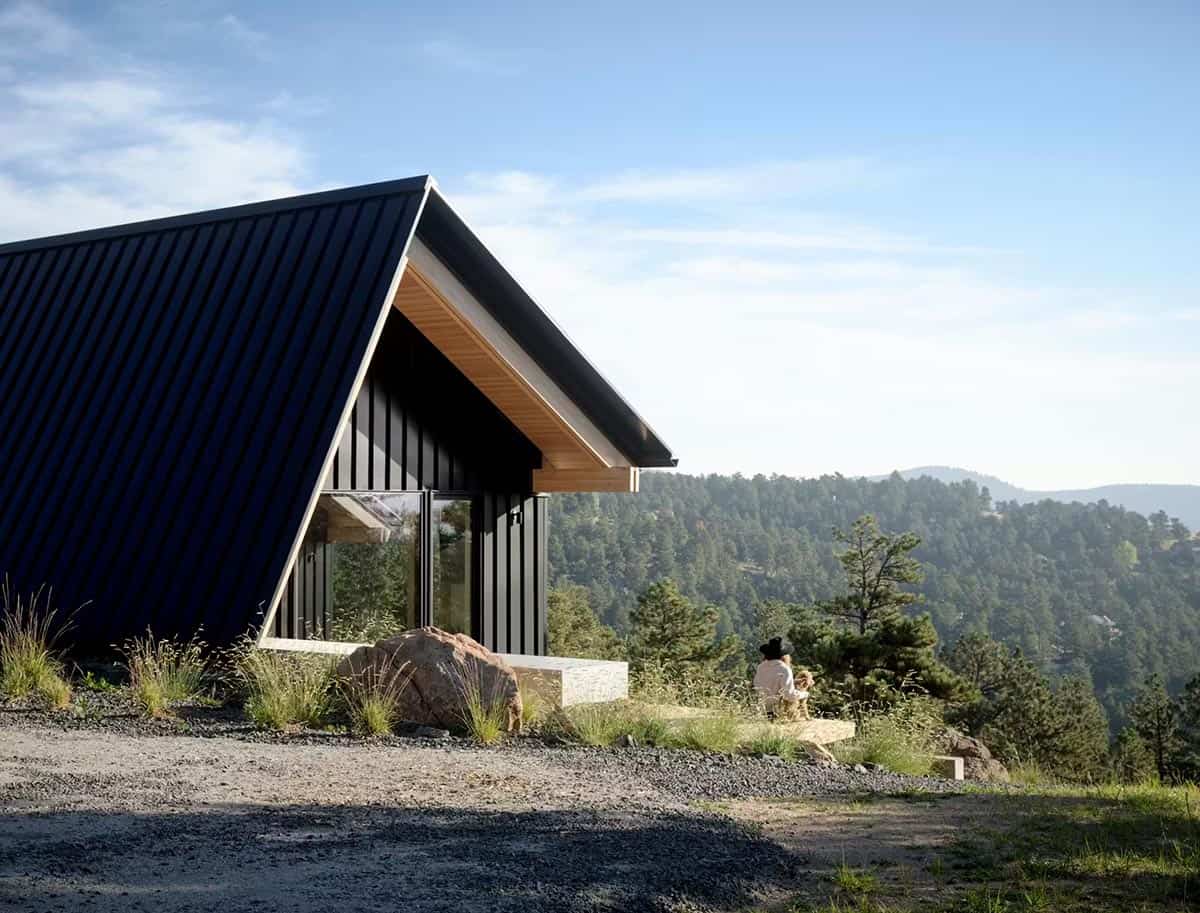 modern alpine cabin exterior
