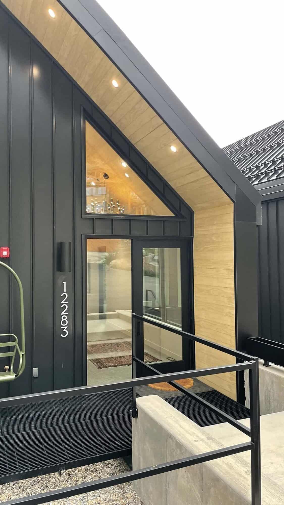 modern scandinavian mountain cabin exterior