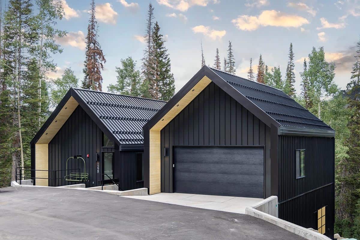 modern scandinavian mountain cabin exterior