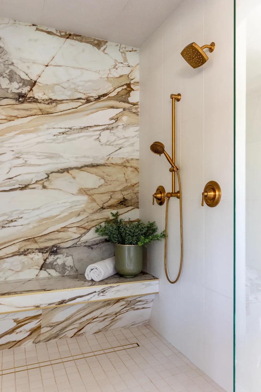 modern scandinavian style bathroom shower