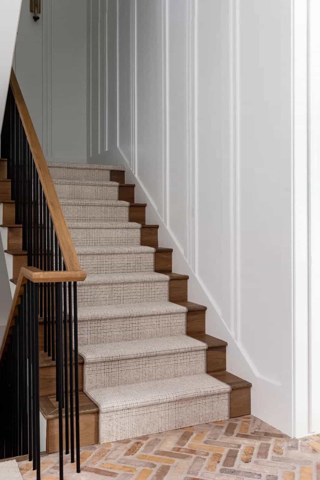 modern scandinavian style staircase