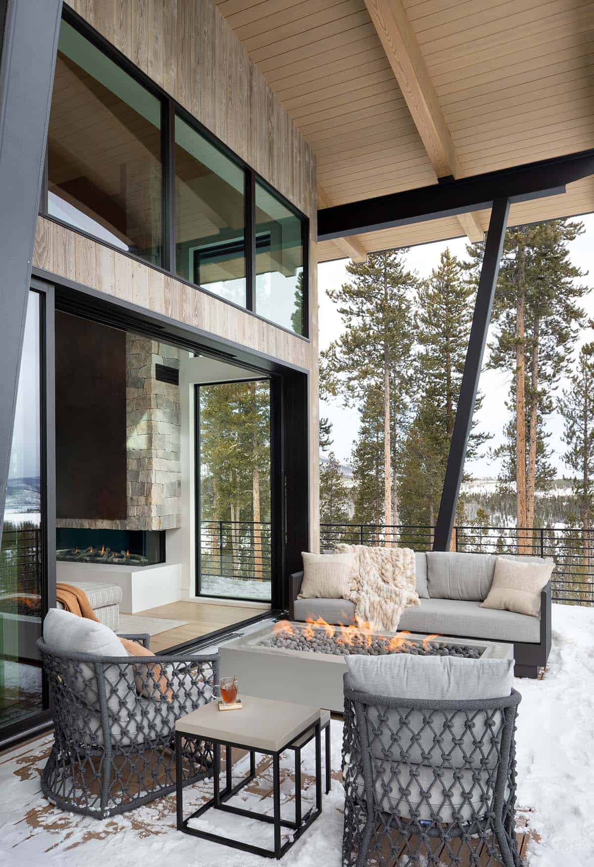 contemporary covered patio with outdoor furniture