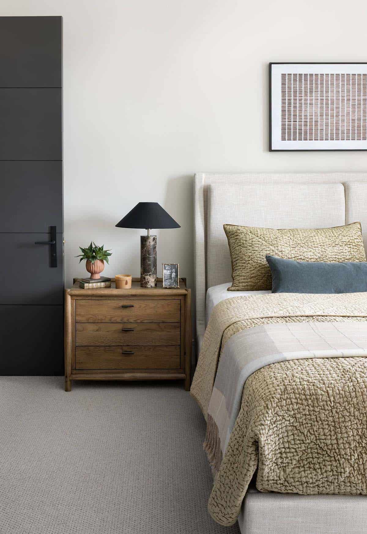 contemporary bedroom