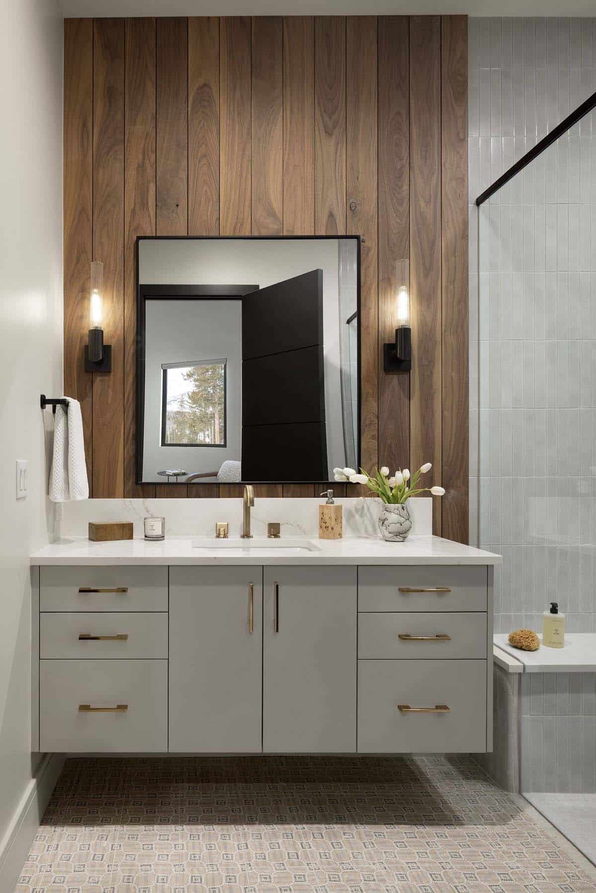 contemporary bathroom