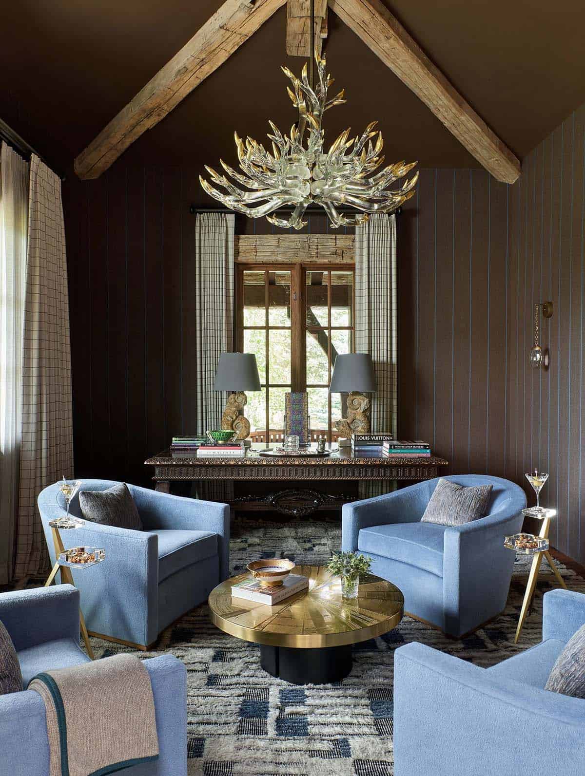 mountain modern sitting room