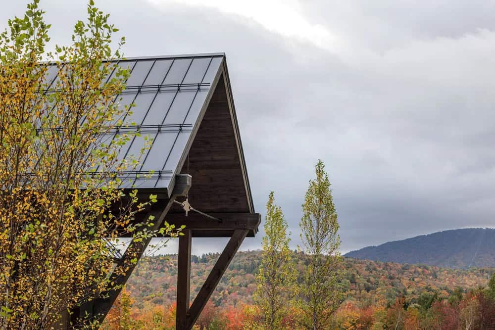 mountain ski home exterior