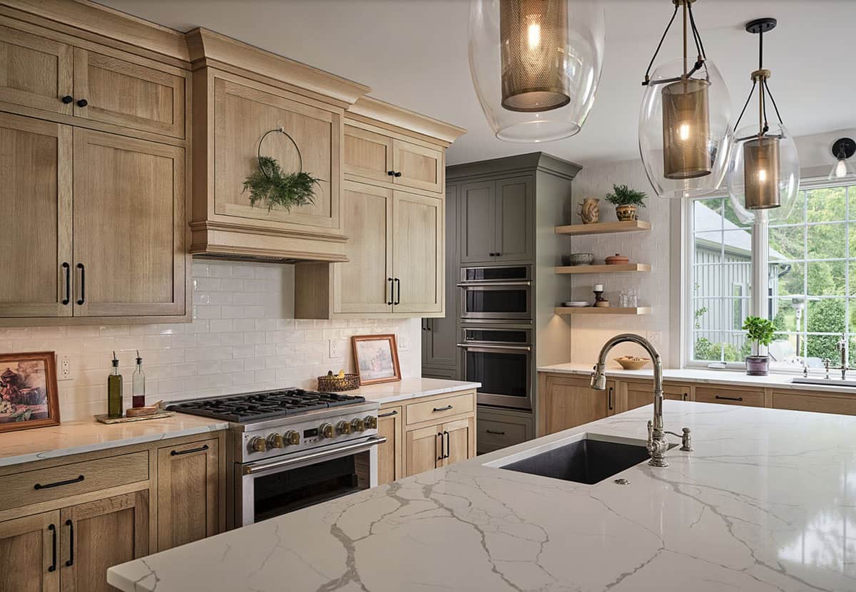 farmhouse style kitchen