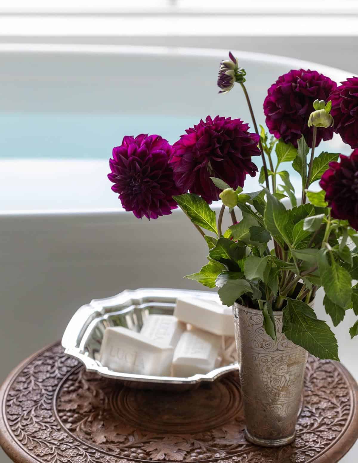 refined rustic bathroom