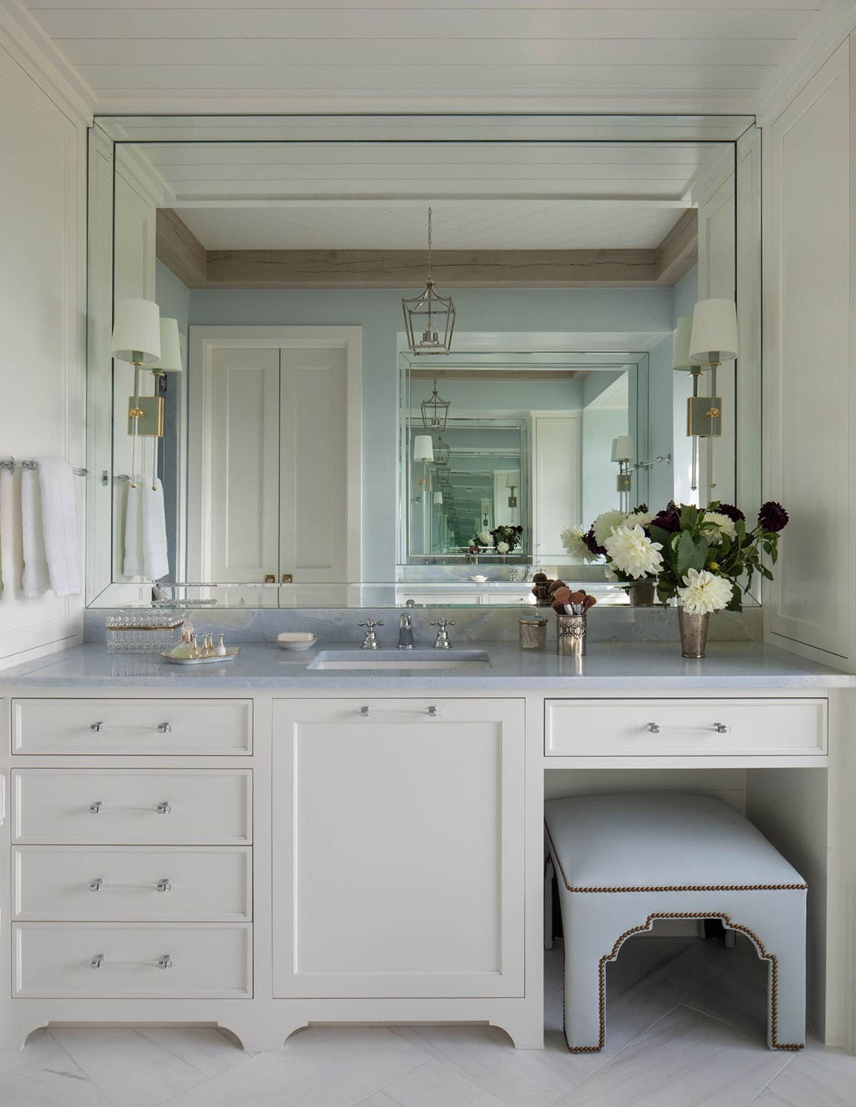 refined rustic bathroom vanity