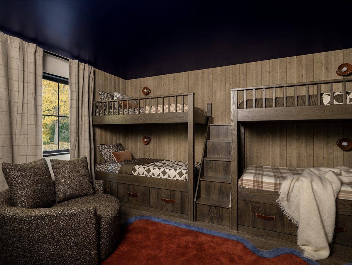 rustic kids bunk bedroom