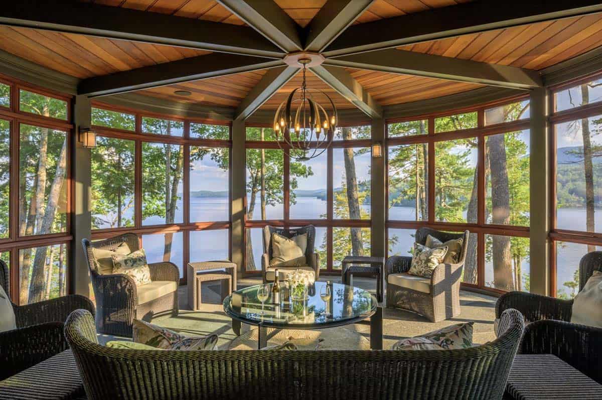 traditiional lake house covered porch