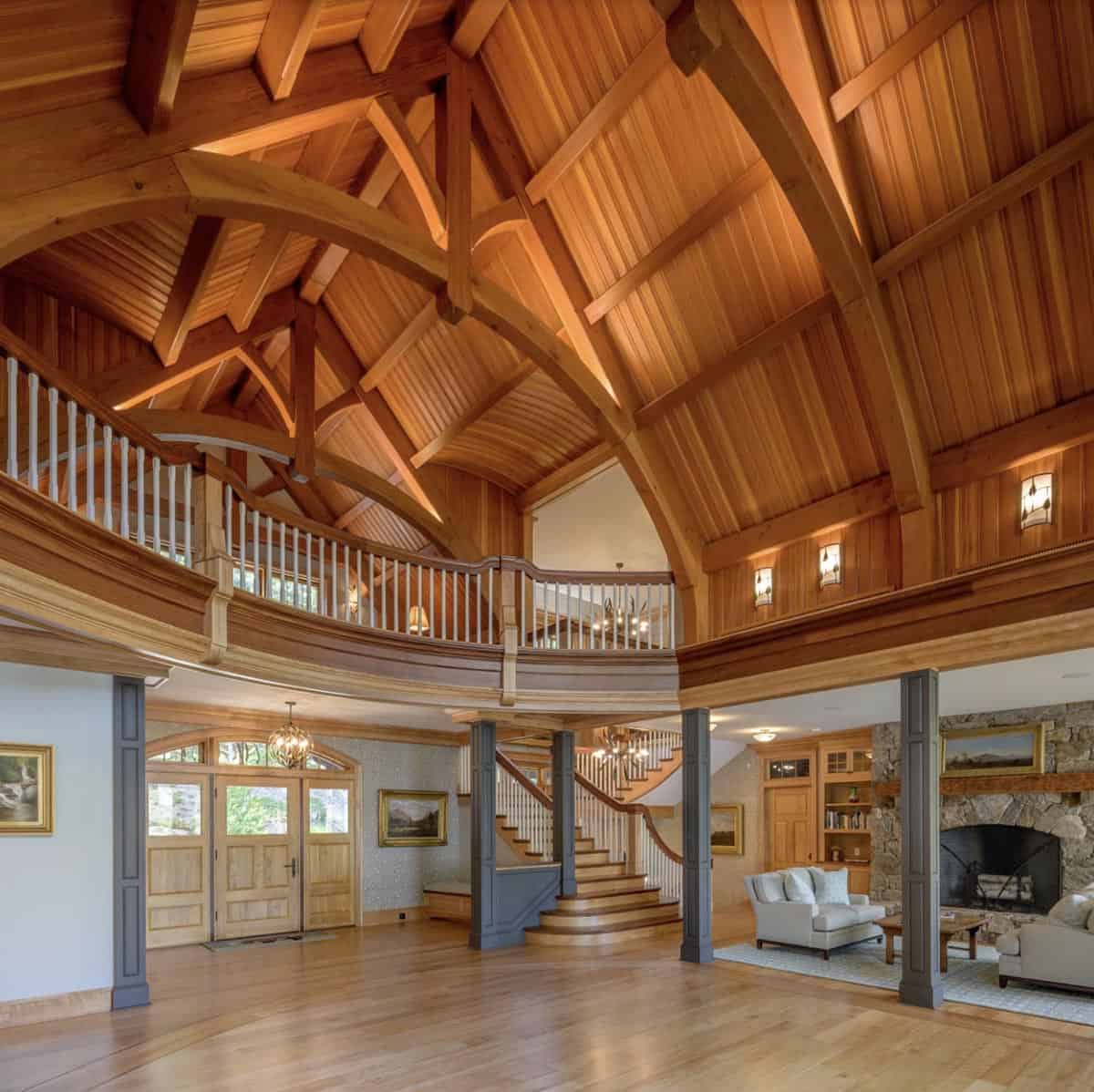 traditiional lake house entry