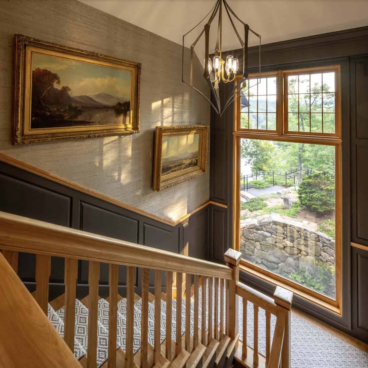 traditiional style staircase