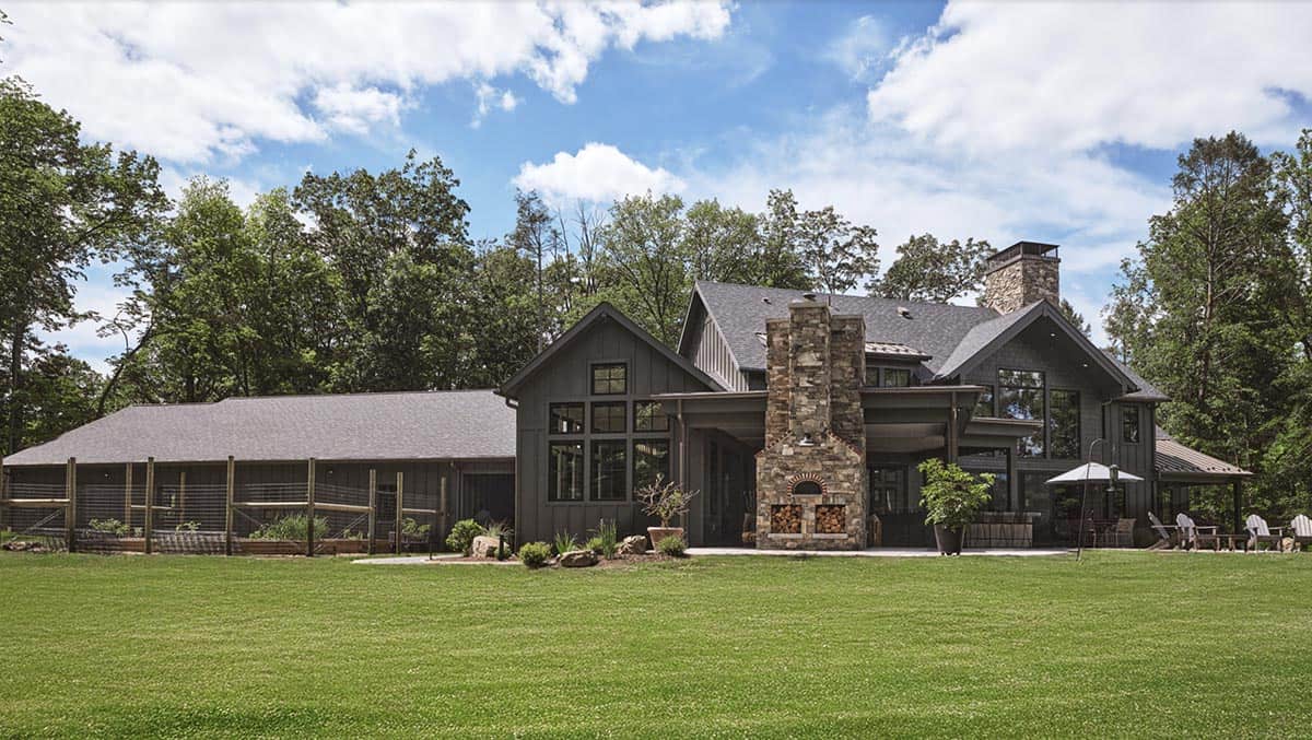 rustic modern house exterior