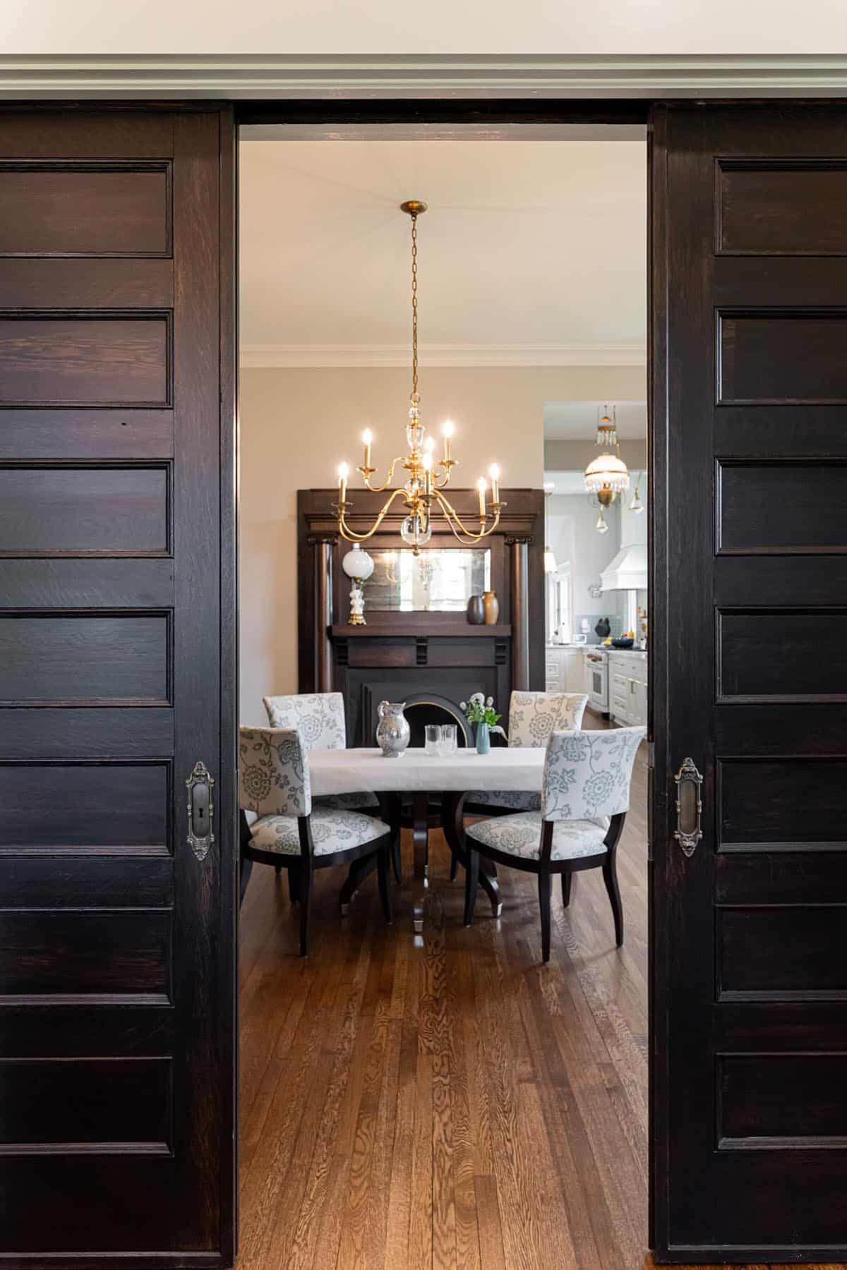 farmhouse style dining room