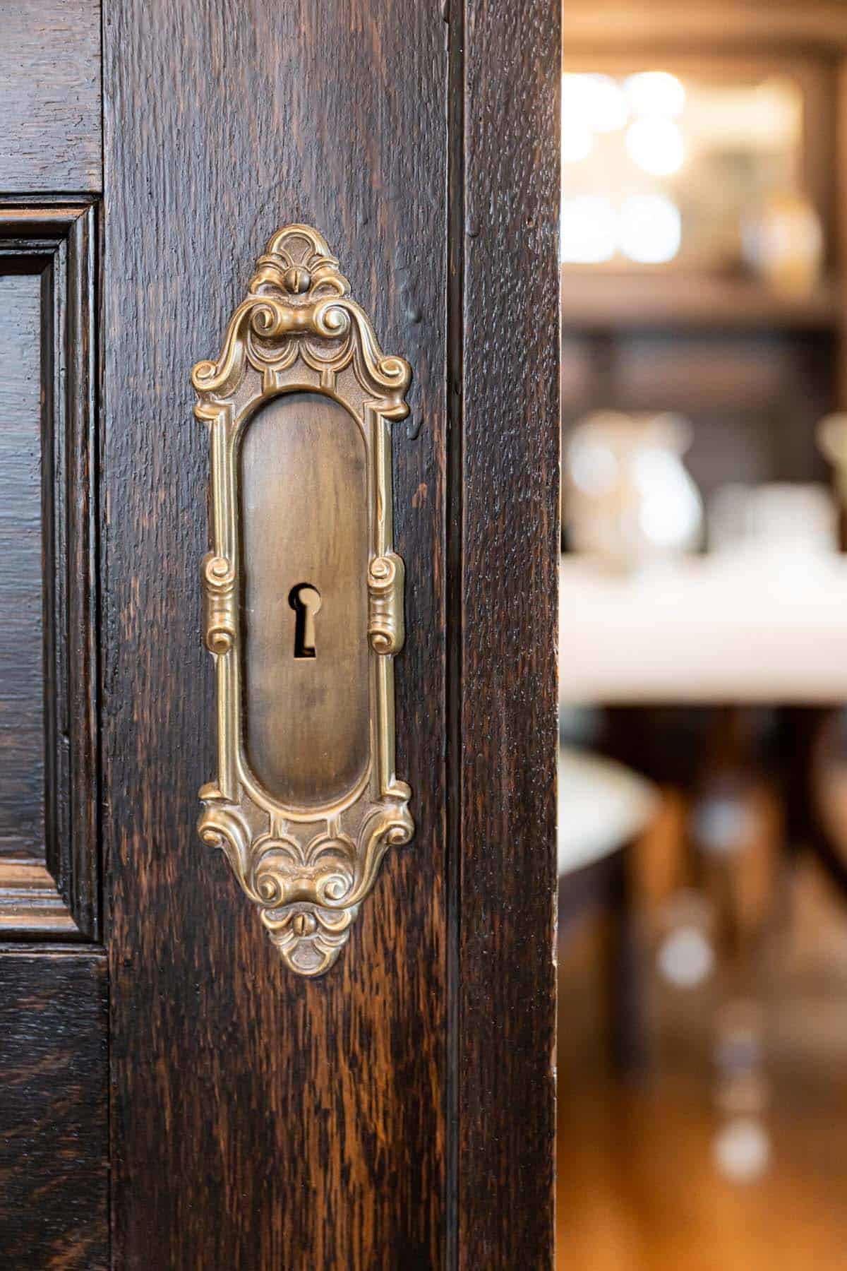 farmhouse style dining room door detail