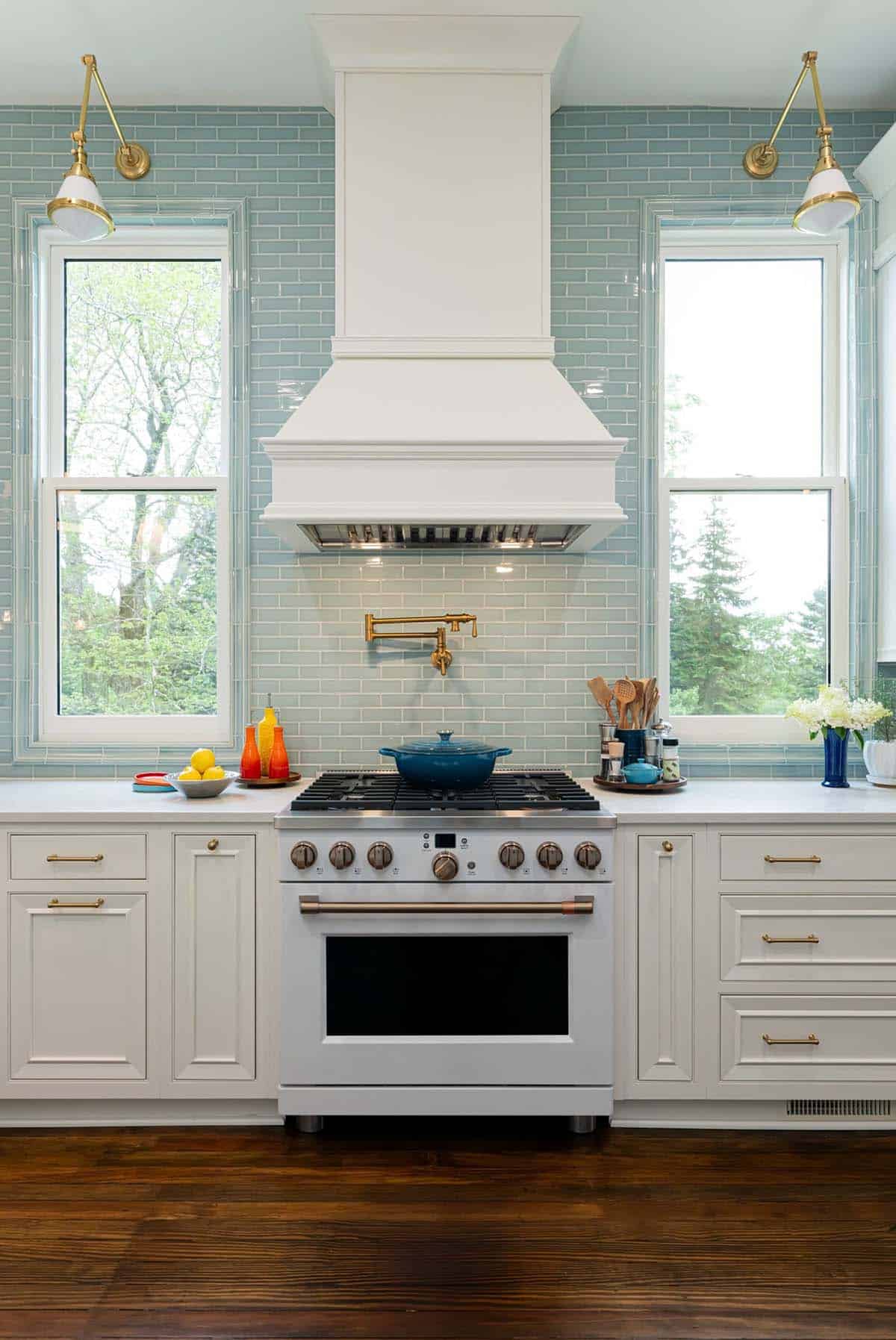 farmhouse style kitchen range wall detail