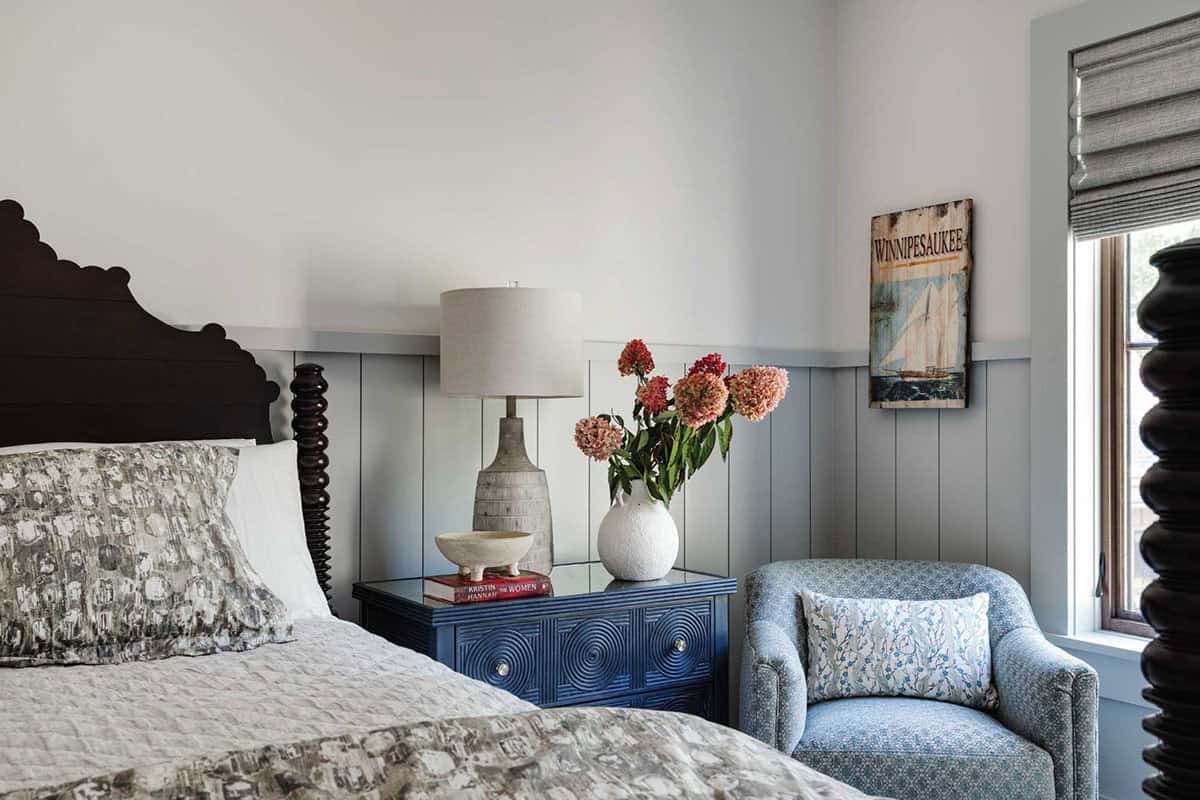 contemporary bedroom