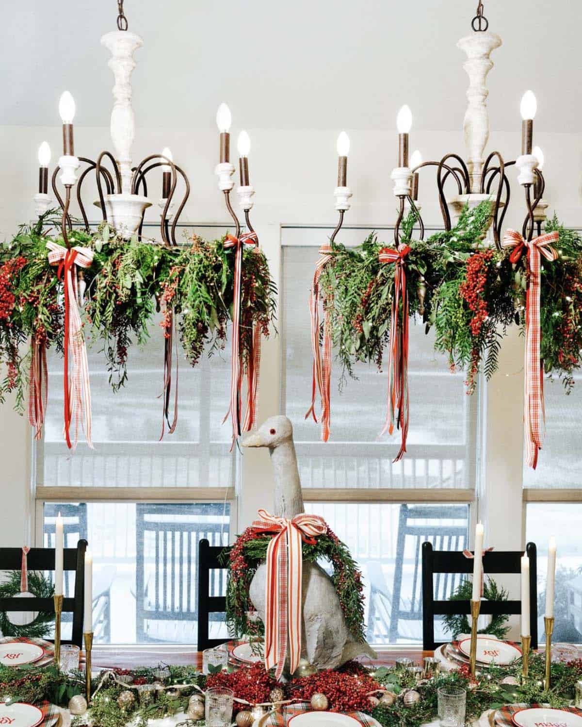 red, white, and green christmas dining table chandelier decor