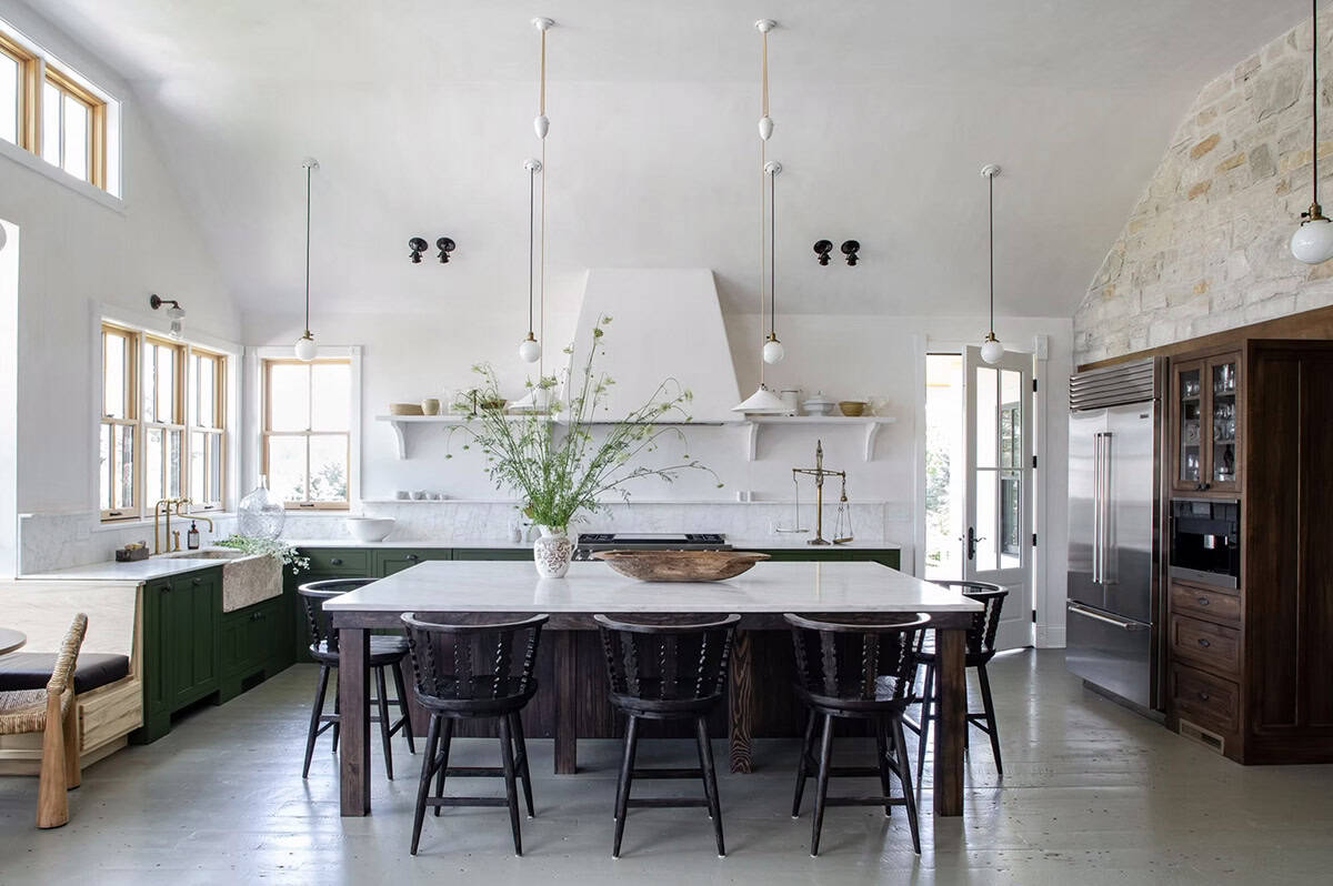 farmhouse kitchen