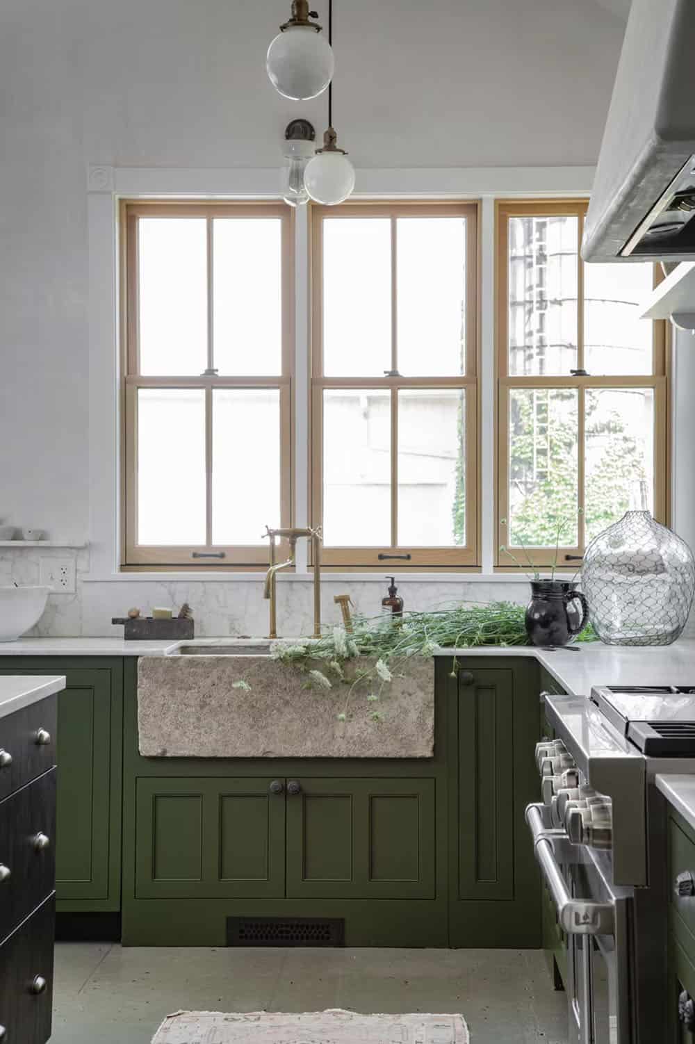 farmhouse kitchen