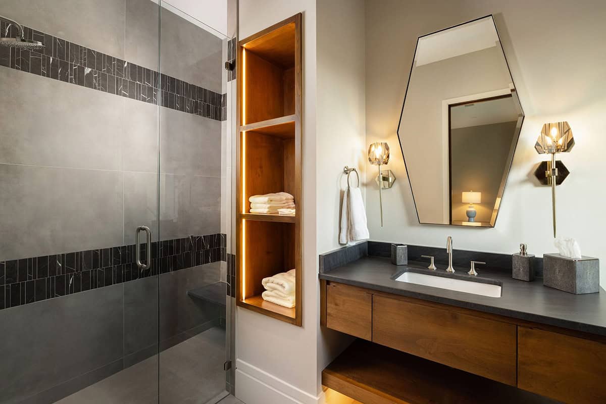 contemporary bathroom