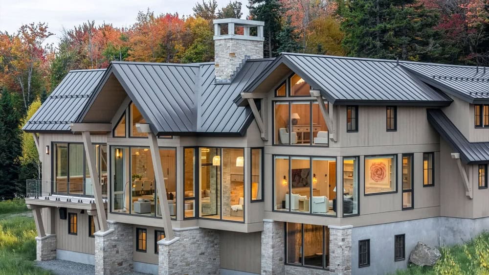 mountain modern house exterior