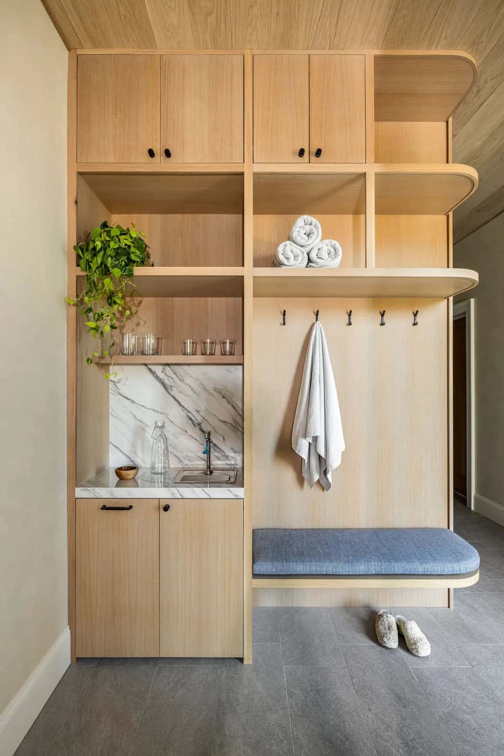 modern built-in bench seating and sink