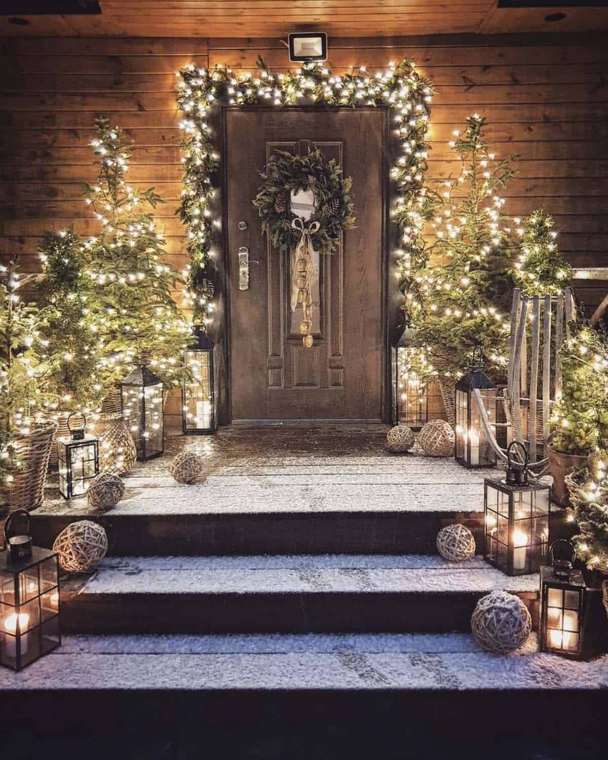 christmas decorated front porch