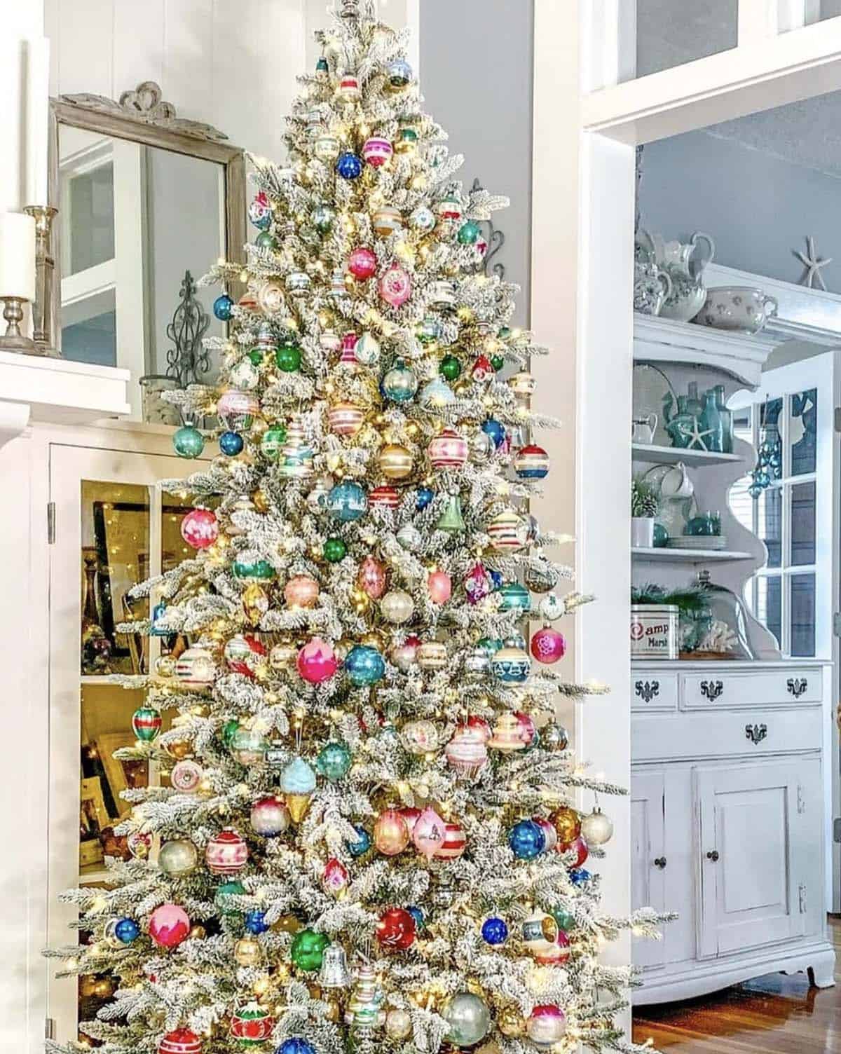 coastal cottage style christmas tree