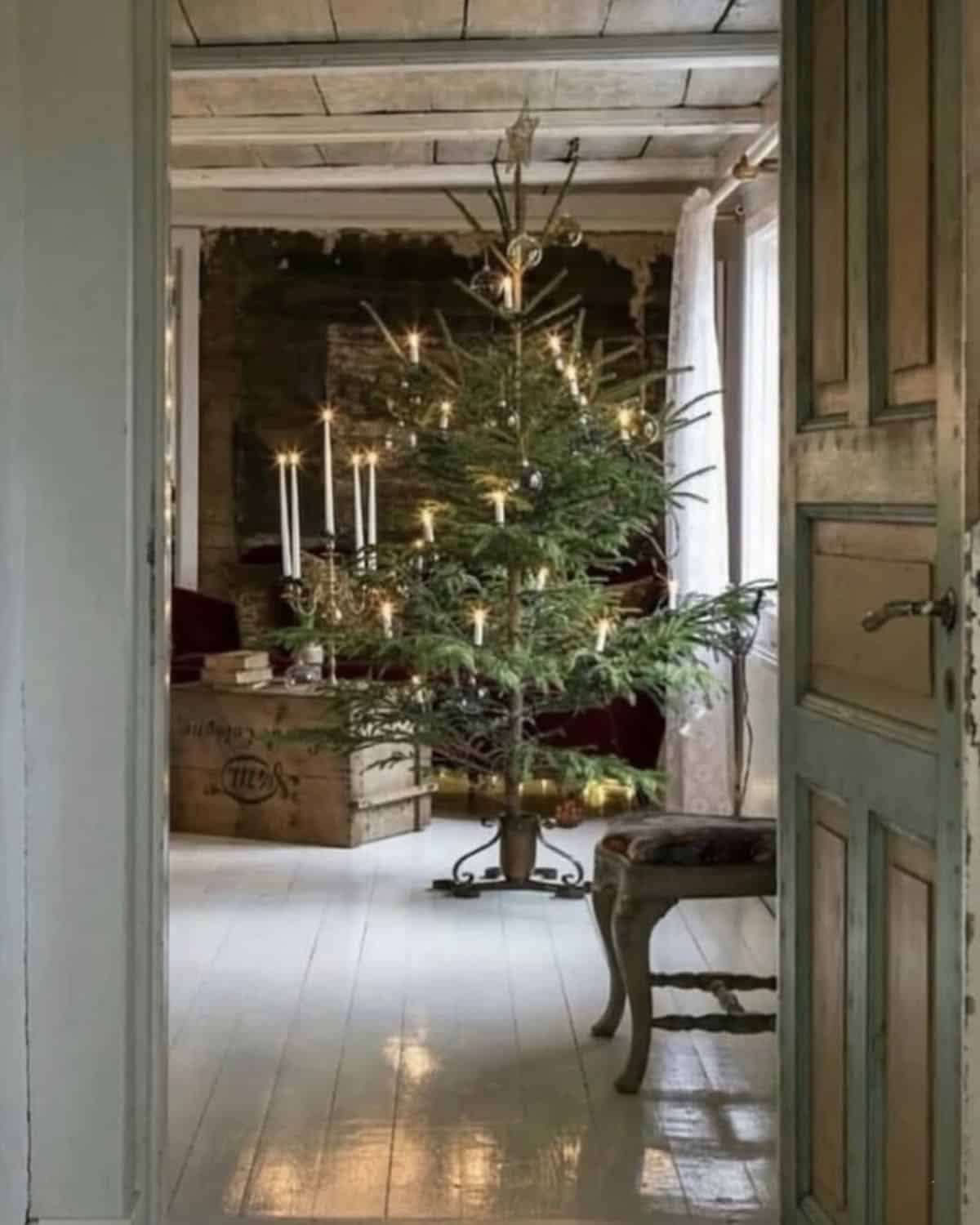 scandivanian style christmas tree