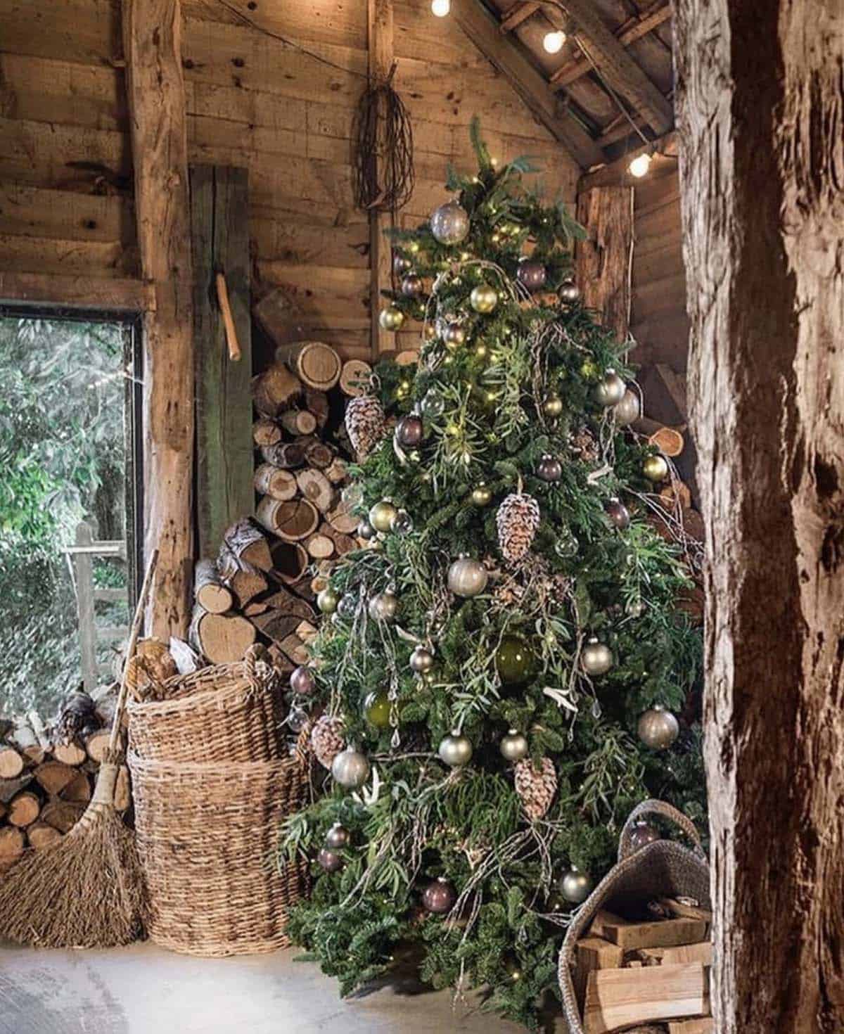 rustic christmas tree