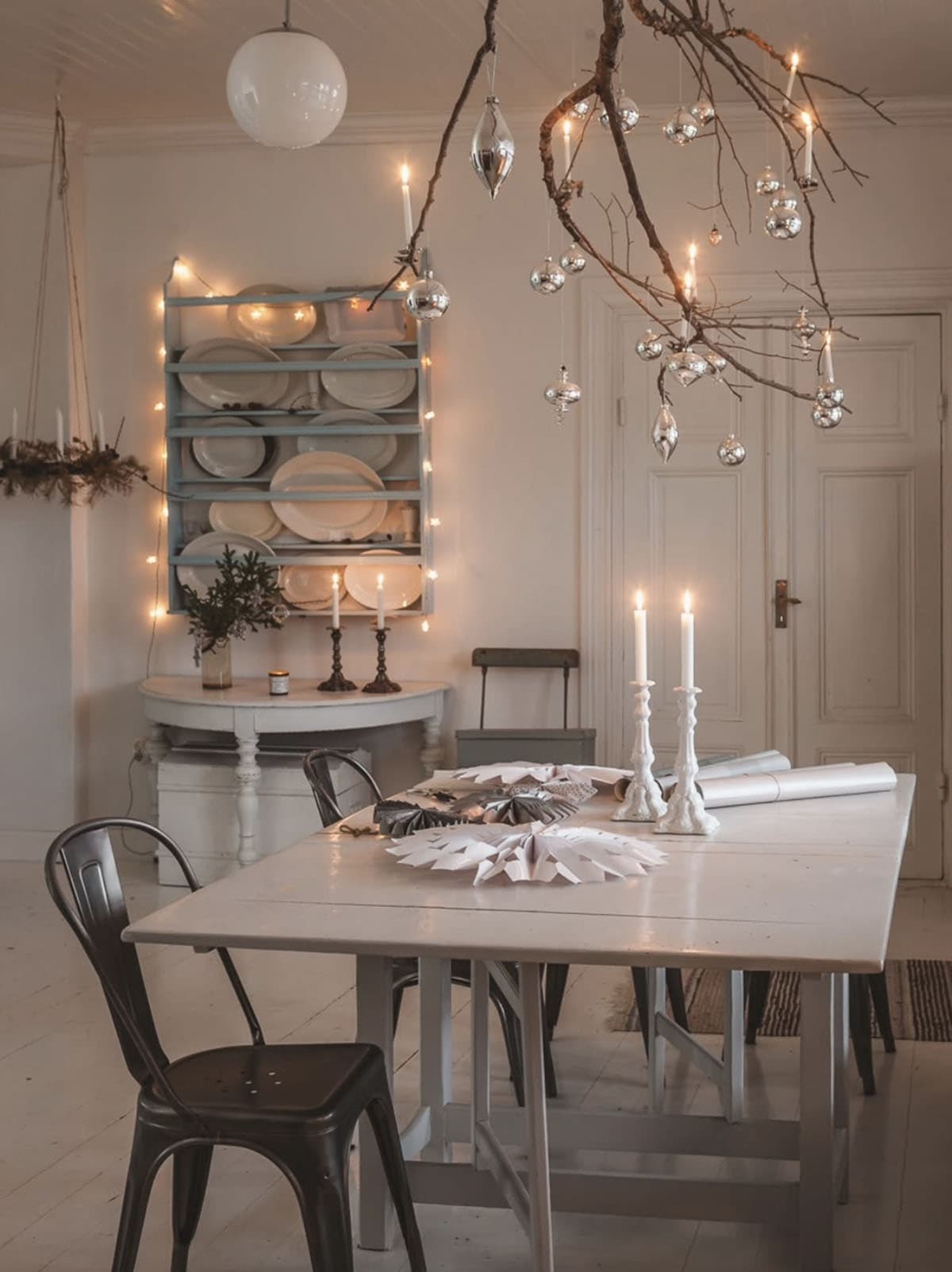 scandinavian style christmas dining table decor