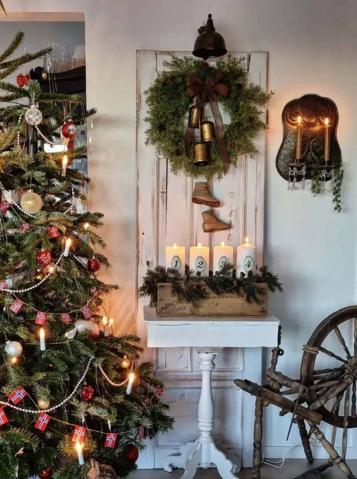 christmas tree, wreath and advent candles