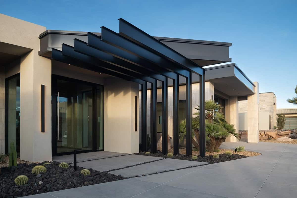 modern desert home exterior