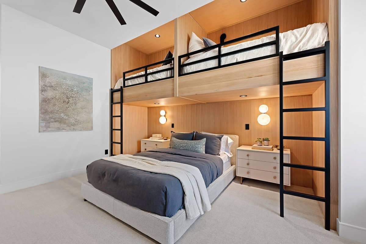 modern bunk bedroom