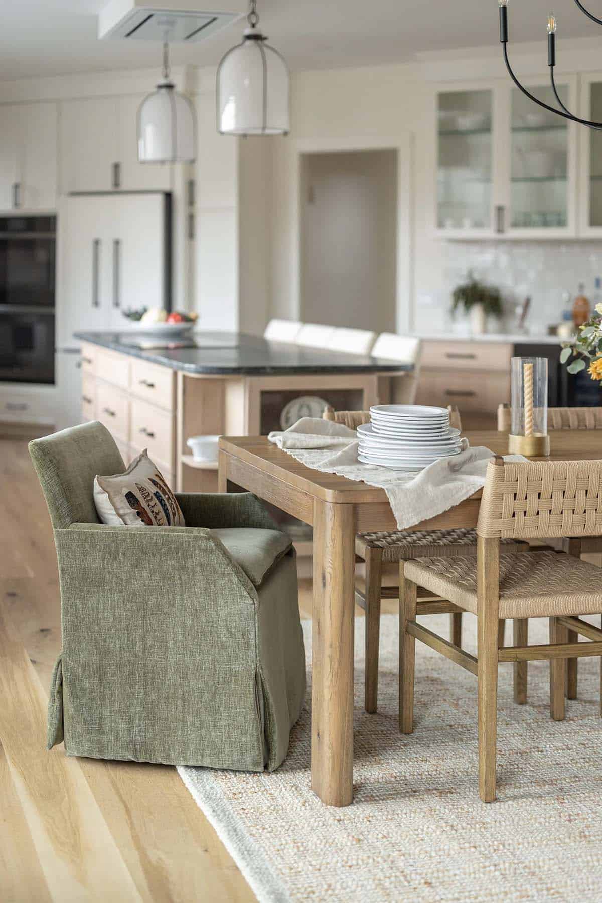 modern mountain style dining room