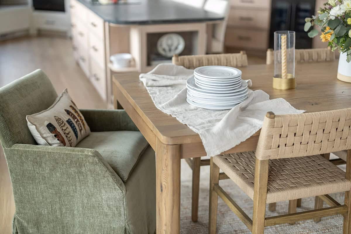 modern mountain style dining room