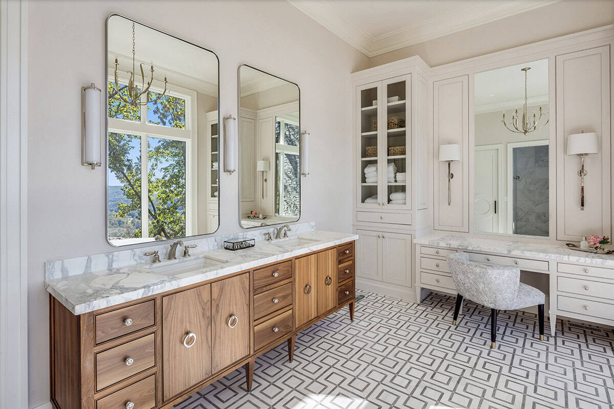 contemporary bathroom 