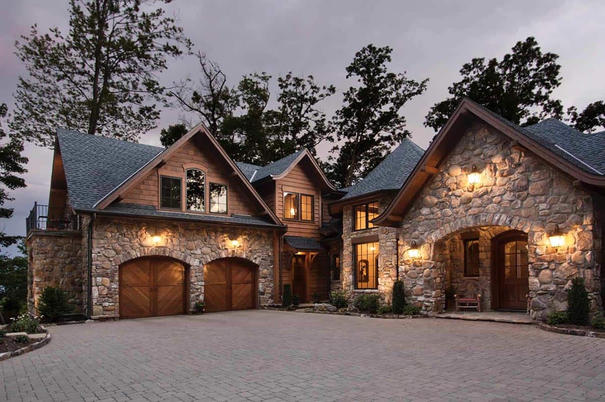 mountain rustic home exterior 