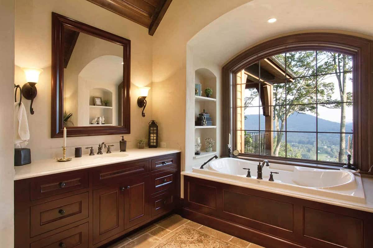mountain rustic bathroom