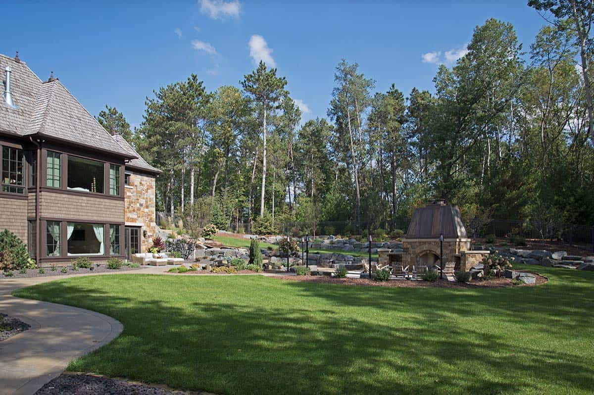 old world lodge style home exterior landscape