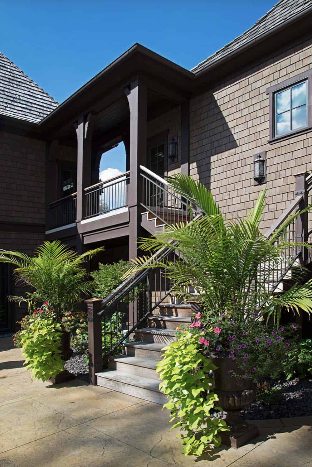 old world lodge style home exterior