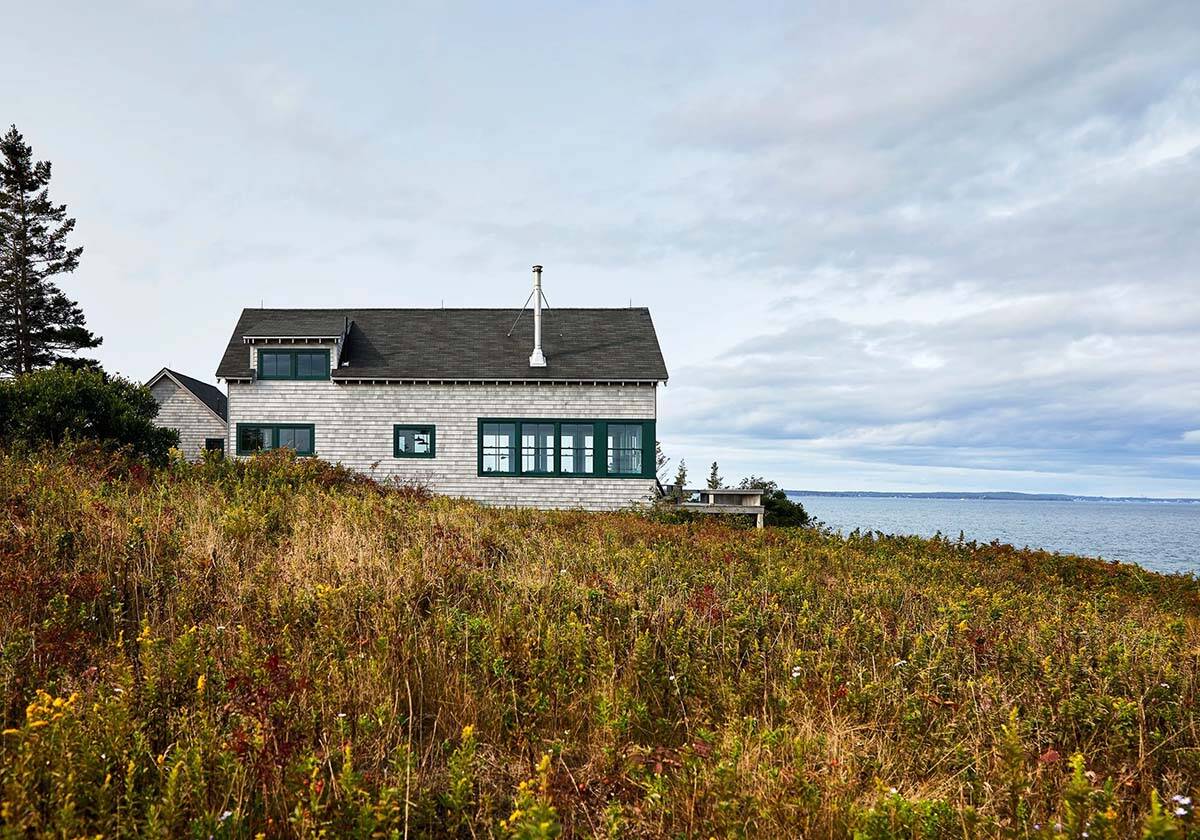 rustic cabin exterior