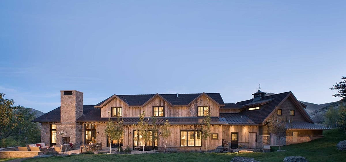 modern rustic home exterior